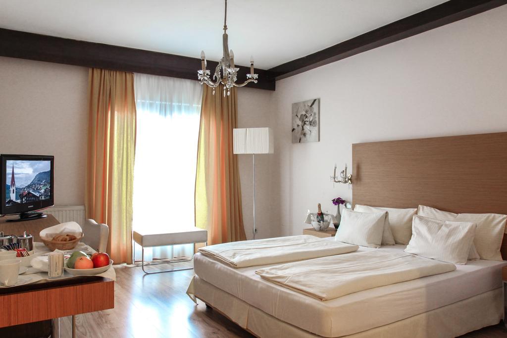Hotel Tyrol-Alpenhof Зефельд-ін-Тіроль Екстер'єр фото