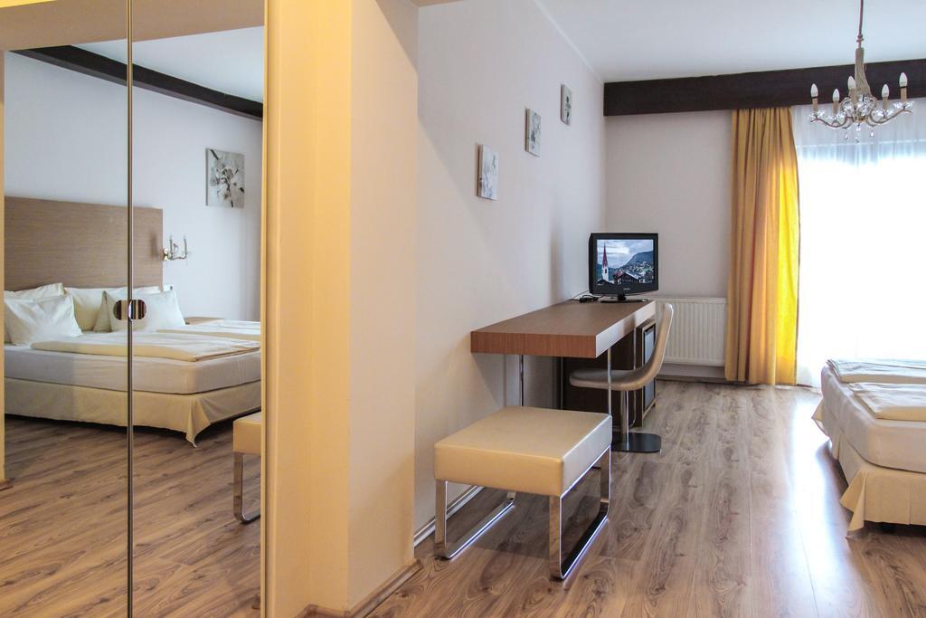 Hotel Tyrol-Alpenhof Зефельд-ін-Тіроль Екстер'єр фото