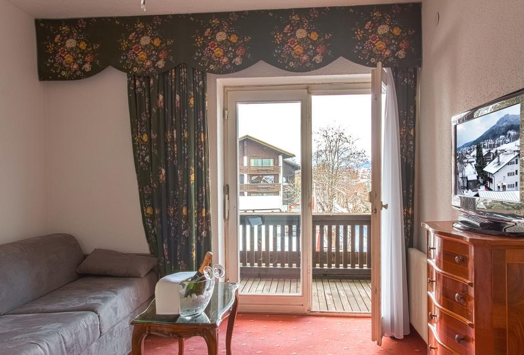 Hotel Tyrol-Alpenhof Зефельд-ін-Тіроль Екстер'єр фото